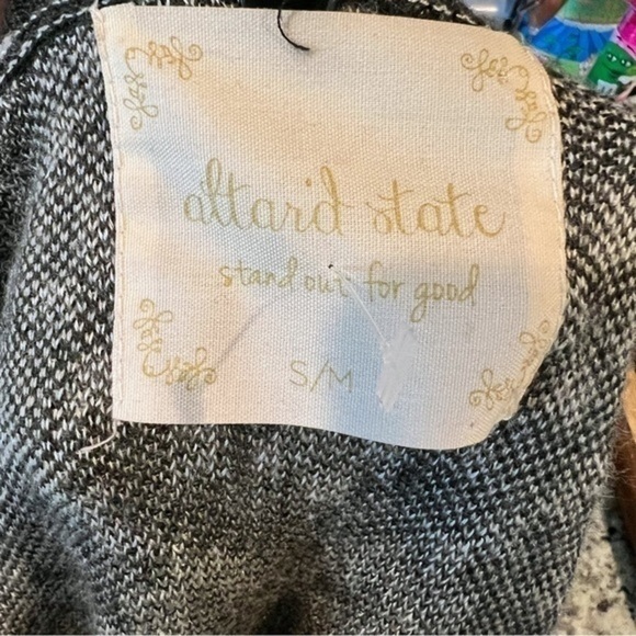 Altar'd State open front cardigan sweater women size S/M Aztec print black white - Picture 7 of 8